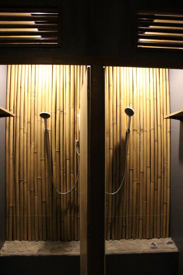 The Cavern Pod Hotel & Specialty Cafe Ел Нидо Екстериор снимка